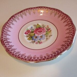 Queen Anne Fine Bone China saucer